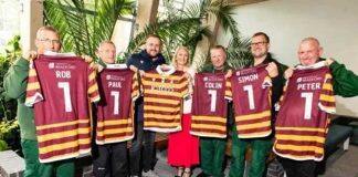 布拉德福德城足球队到访布英国布拉德福德大学