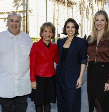 南加州大学校友奥斯卡最佳女配提名者America Ferrera获得USC Multihyphenate Award