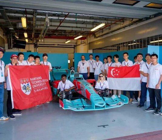新加坡南洋理工大学车队驰骋全球AI驱动驾驶车赛