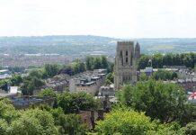 为什么选择英国布里斯托大学经济学院?