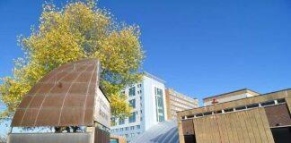 布拉德福德大学管理学院持续获得英国特许小型商业协会认证