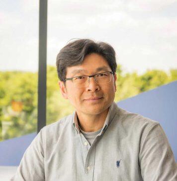 英国拉夫堡大学中国教授获英国皇家工程院院士称号