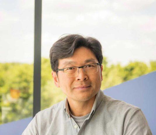 英国拉夫堡大学中国教授获英国皇家工程院院士称号