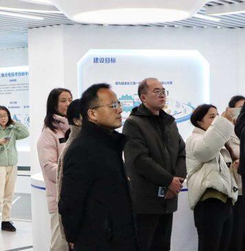 西浦-集萃学院受邀参与长三角国家技术创新中心南通分中心人才培养交流会