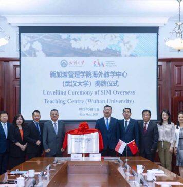 新加坡管理学院海外教学中心落户武汉大学