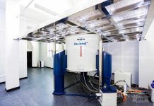 武汉大学安装800MHz宽腔核磁共振系统助力多领域研究