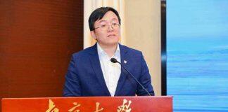 鸿蒙公开课·总裁校园行对话南大学子